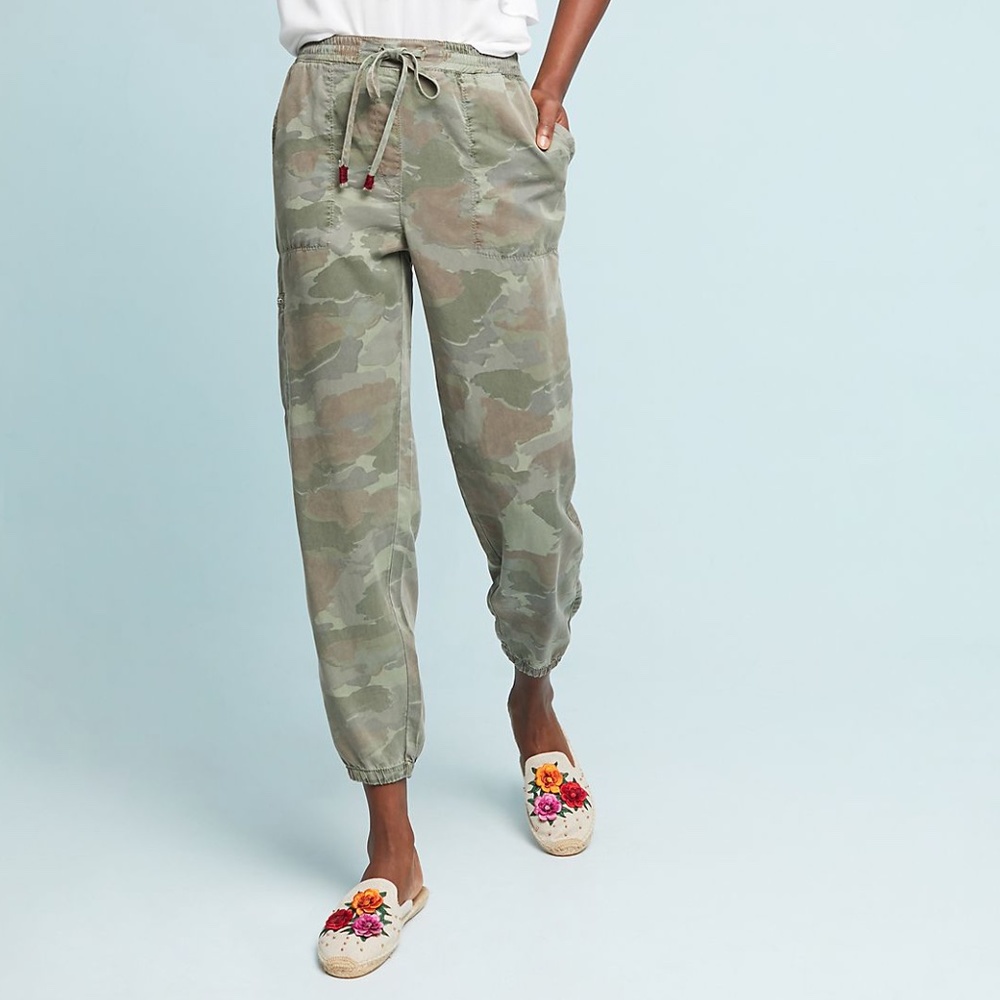 Anthropologie Sampson Camo Joggers